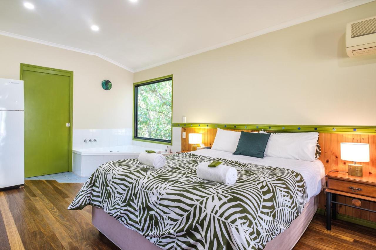 Getaways At Byfield Villa Exteriör bild