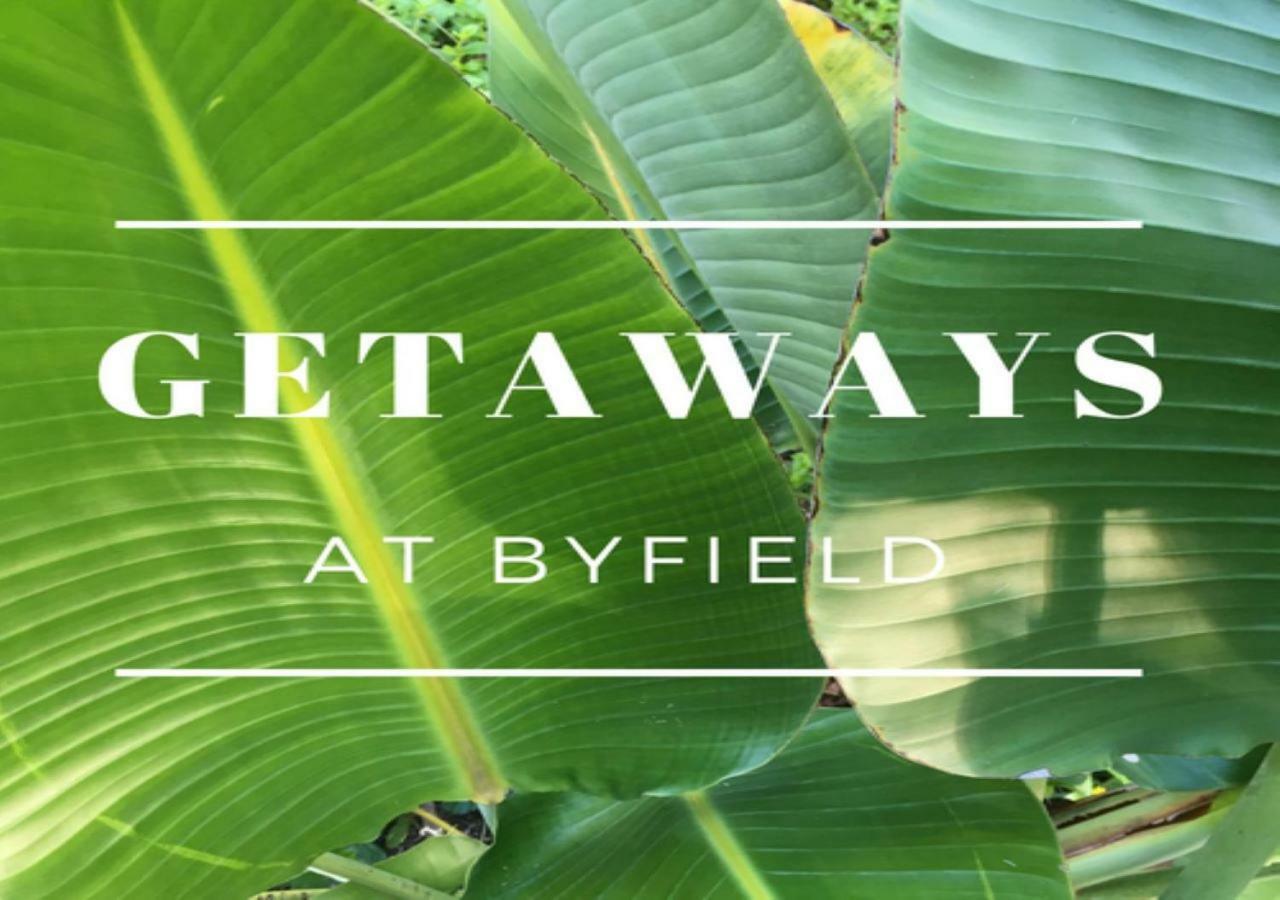 Getaways At Byfield Villa Exteriör bild